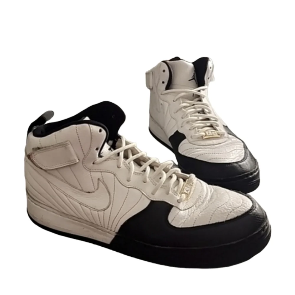 NIKE Jordan Fusion 12 AF1 Taxi Y2K VINTAGE Sneakers 10.5 White Black Hybrid